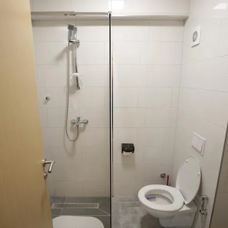Hana Apartment